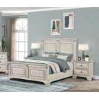 Ensemble de chambre à coucher 3 pièces Roundhill Furniture Renova en bois parchemin vieilli, lit à panneaux et 2 tables de chevet