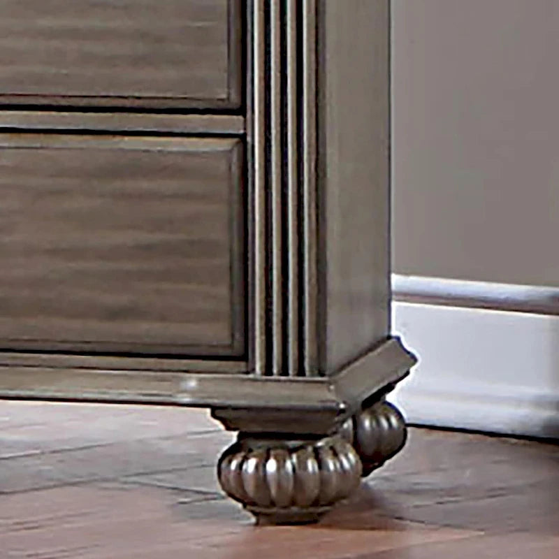 Ensemble de chambre à coucher traditionnel 3 pièces Vame en bois gris avec deux tables de chevet, par Furniture of America