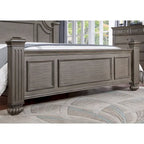 Ensemble de chambre à coucher traditionnel Vame en bois gris, 5 pièces, par Furniture of America