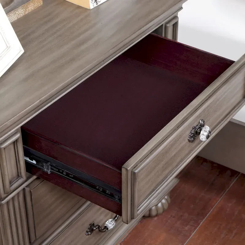 Ensemble de chambre à coucher traditionnel Vame en bois gris, 5 pièces, par Furniture of America