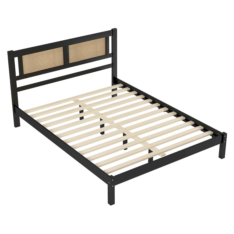 Ensemble de chambre 3 pièces : lit plateforme en bois Queen Size avec tête de lit en rotin, 2 tables de chevet en rotin et 3 tiroirs, noir