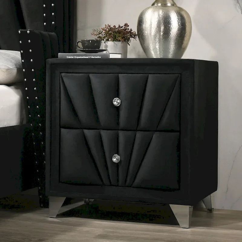 Ensemble de chambre à coucher 5 pièces Ambrosia Glam en tissu noir capitonné avec clous décoratifs, par Furniture of America