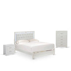 Ensemble de chambre à coucher East West Furniture Pandora en bois, avec cadre de lit queen, finition blanche (option pièces)