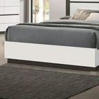 Ensemble de chambre à coucher moderne Conjira en bois blanc, 5 pièces, plateforme (USB) par Furniture of America