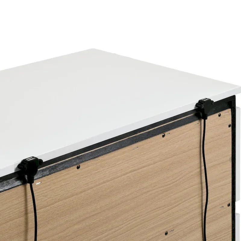 Ensemble de chambre à coucher moderne Conjira en bois blanc, 5 pièces, plateforme (USB) par Furniture of America
