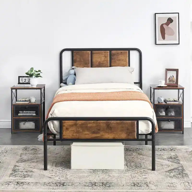Taomika set 3 pezzi: letto e comodini stile industrial moderno