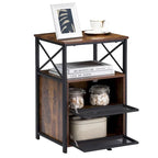 Ensemble de lit moderne 3 pièces Taomika comprenant un cadre de lit et une table de chevet.