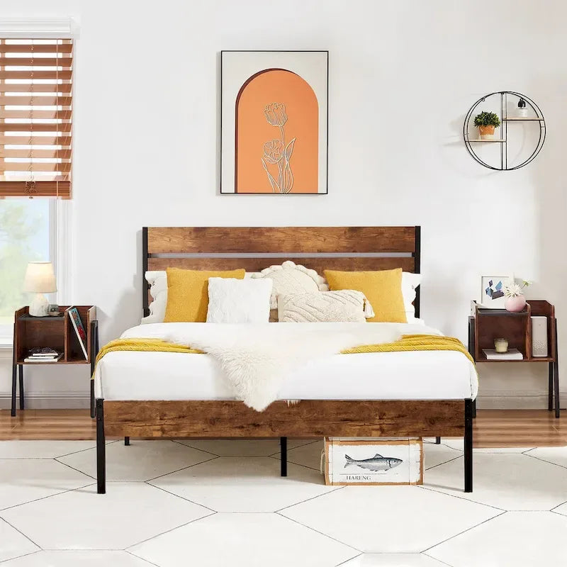 Ensemble de chambre à coucher 3 pièces Javlergo : cadre de lit plateforme en métal de style industriel avec tête de lit et ensemble de 2 tables de chevet, marron rustique