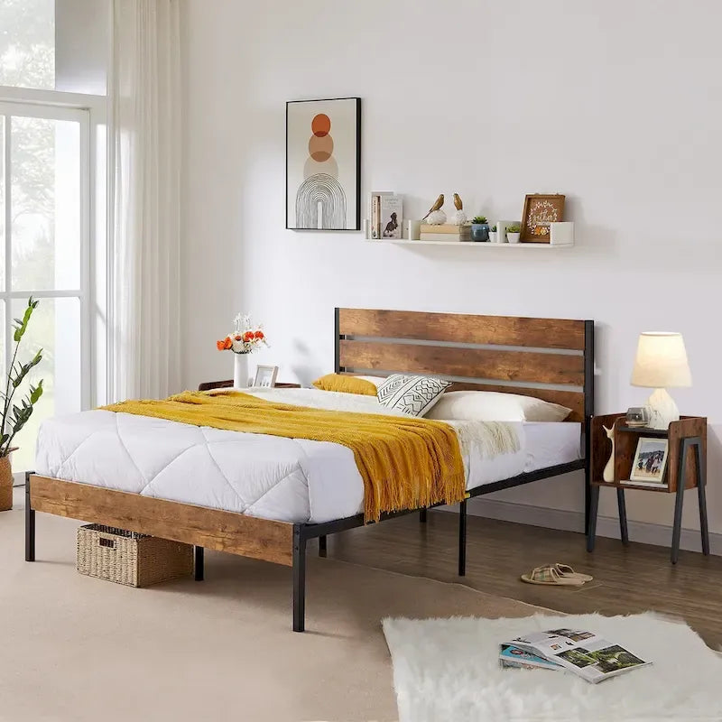 Ensemble de chambre à coucher 3 pièces Javlergo : cadre de lit plateforme en métal de style industriel avec tête de lit et ensemble de 2 tables de chevet, marron rustique