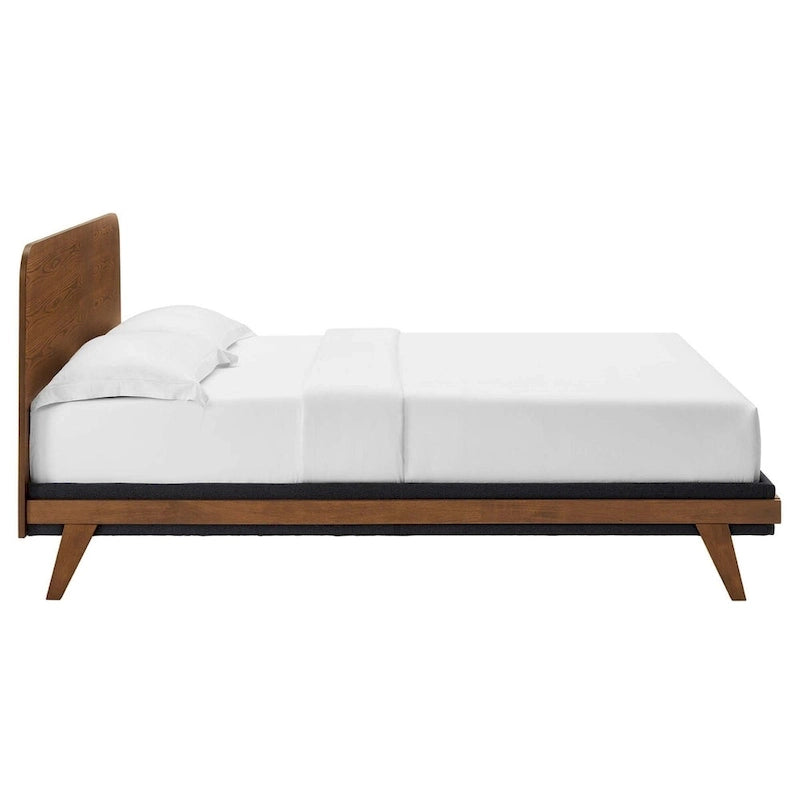 Ensemble de chambre à coucher Dylan 4 pièces comprenant lit, table de chevet, commode et miroir.