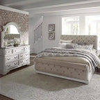 Ensemble lit traîneau, commode et miroir Magnolia Manor, revêtement blanc antique et écorce patinée