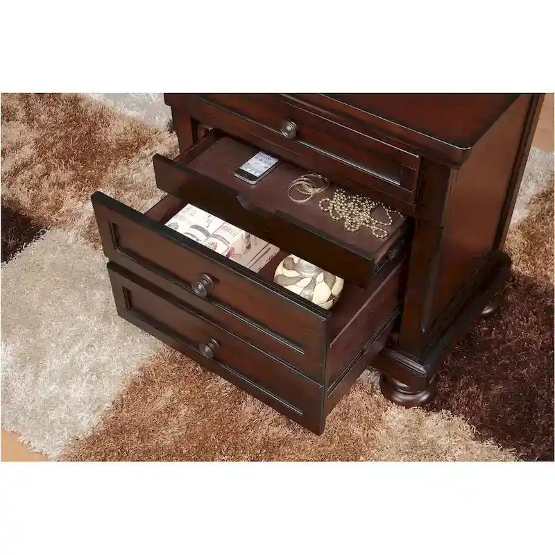 Ensemble de chambre à coucher Chelsey 4 pièces en cerisier brun traditionnel avec plateforme et rangement