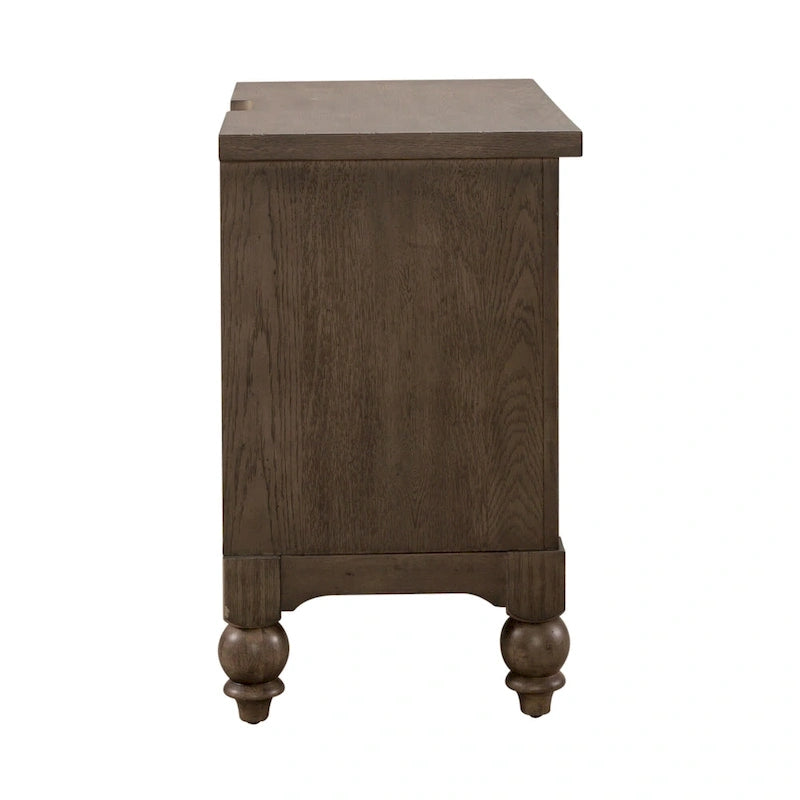 Ensemble de chambre à coucher style ferme américaine comprenant un lit traîneau, une commode, un miroir et une table de chevet