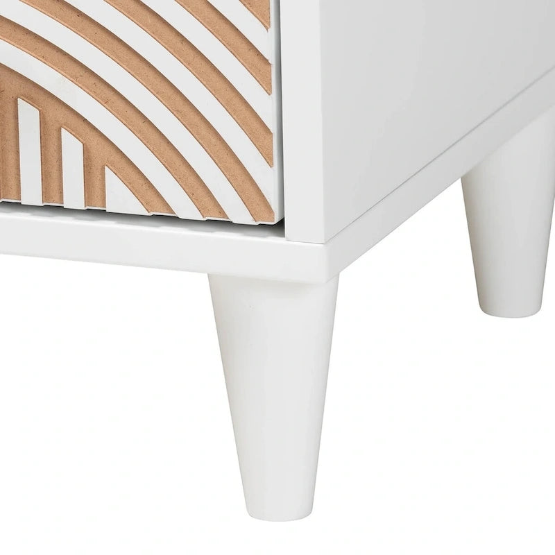 Ensemble de chambre à coucher Louetta Coastal blanc sculpté contrastant 3/4 pièces (Plusieurs tailles de lit)