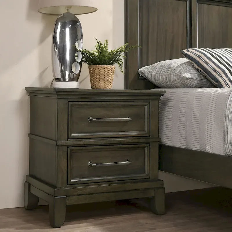 Ensemble de chambre à coucher à panneaux gris traditionnel Evva de Furniture of America, 5 pièces
