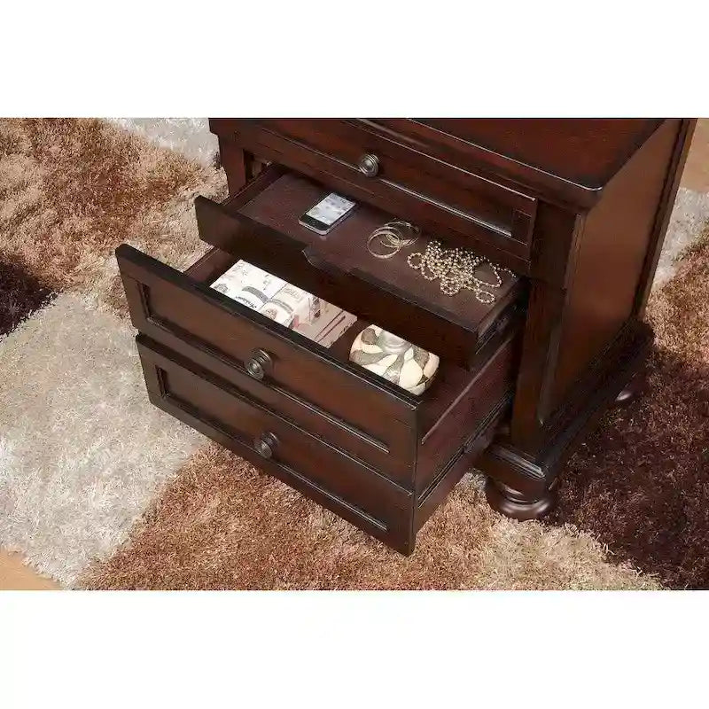 Ensemble de chambre à coucher 3 pièces, finition cerisier brun : lit plateforme avec rangement et deux tables de chevet