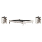Lit plateforme blanchi Signature Design by Ashley Shawburn avec 2 tables de chevet