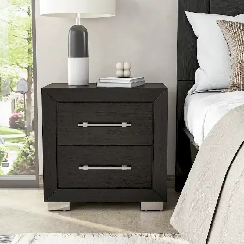 Ensemble de chambre à coucher 6 pièces Alaric de Furniture of America, en bois massif noir moderne, avec tiroir inférieur doublé de cèdre