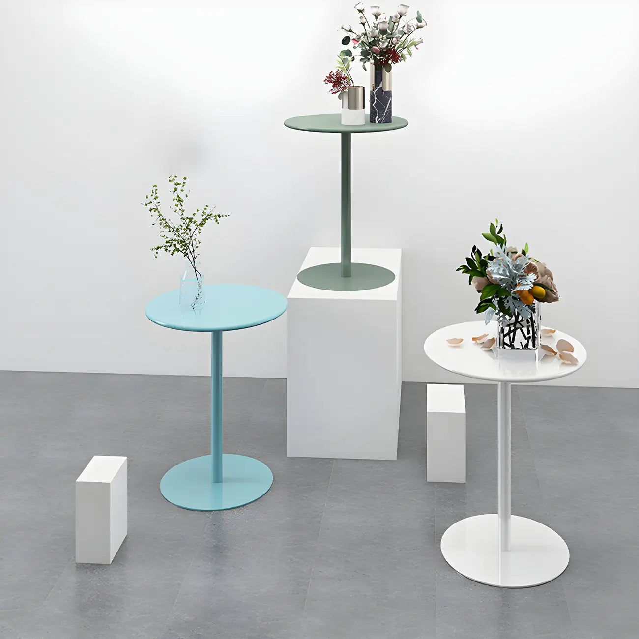Table d'appoint ronde contemporaine sur pied en métal noir