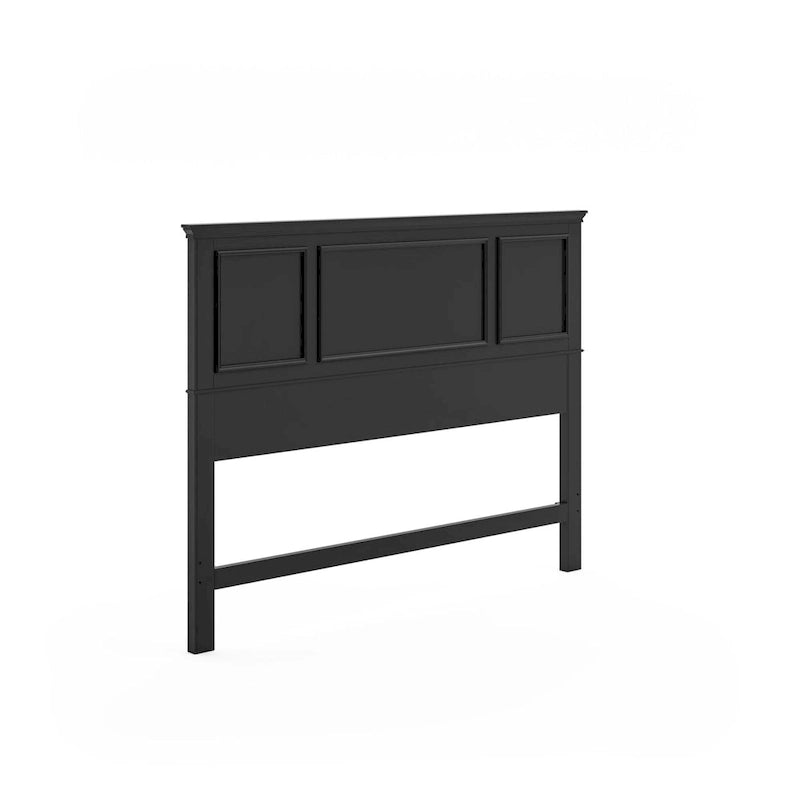 Ensemble lit queen en bois noir Homestyles Bedford 3 pièces, comprenant deux tables de chevet et une commode.