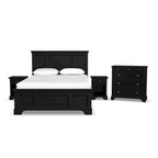 Ensemble lit queen en bois noir Homestyles Bedford 3 pièces, comprenant deux tables de chevet et une commode.