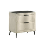 Lit à panneaux rembourrés en velours côtelé à larges côtes Mavela de Roundhill Furniture avec 2 tables de chevet, couleur crème