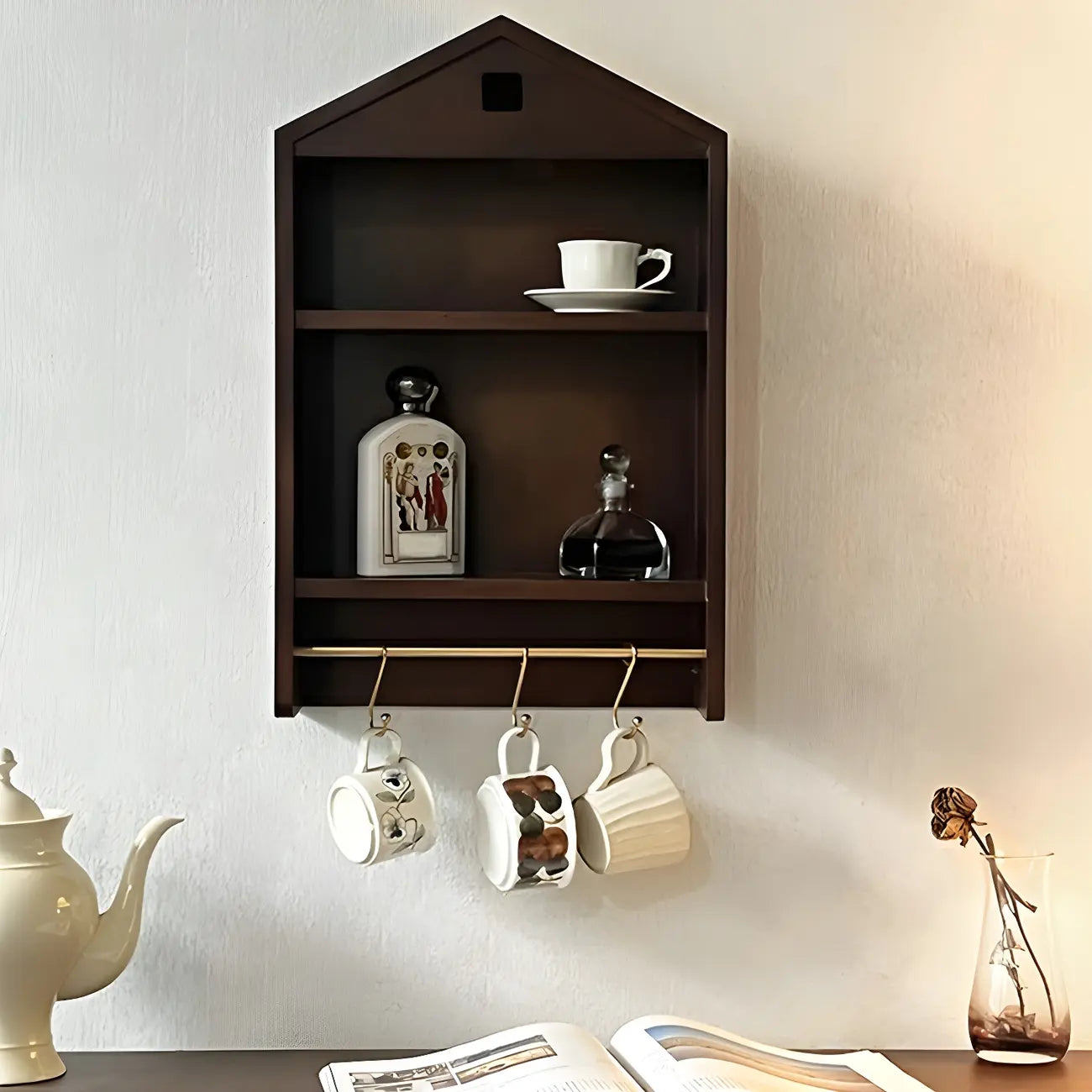 Vitrine flottante en bois à 2 étagères en forme de maison classique