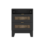 Ensemble de chambre à coucher 4 pièces : lit plateforme de style campagnard, table de chevet et commode avec poignées en métal