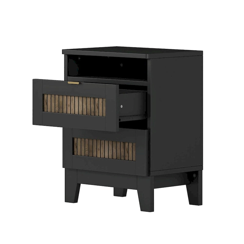 Ensemble de chambre à coucher 4 pièces : lit plateforme de style campagnard, table de chevet et commode avec poignées en métal