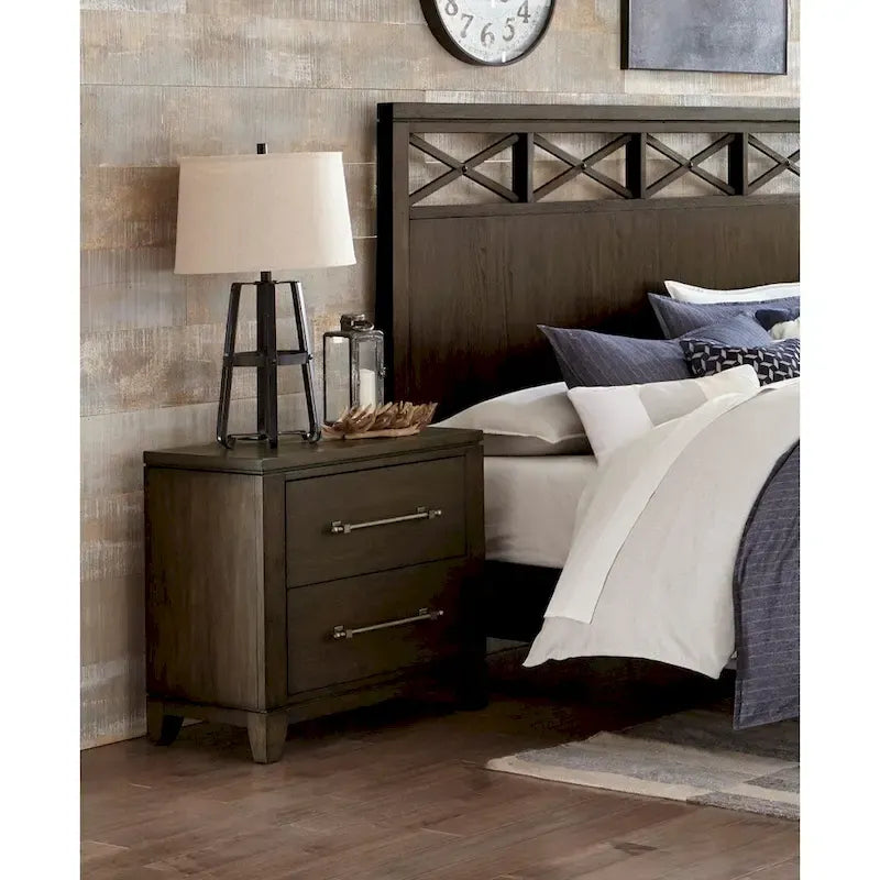 Ensemble de chambre à coucher moderne et contemporain marron foncé 5 pièces comprenant lit, tables de chevet, commode et miroir
