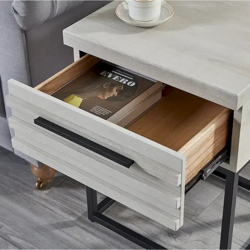 Ensemble de chambre à coucher 3 pièces Roundhill Furniture Findlay, couleur blanc tourterelle