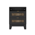 Ensemble de chambre à coucher 4 pièces, lit plateforme de style campagnard pleine grandeur avec décoration en lattes de bois, table de chevet de rangement et commode