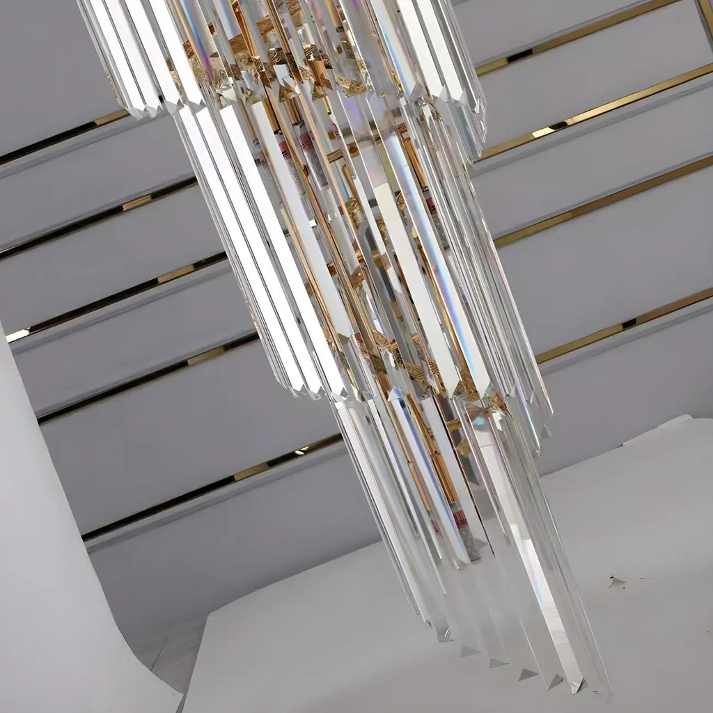 Luxueux lustre à cristaux LED en spirale à plusieurs niveaux