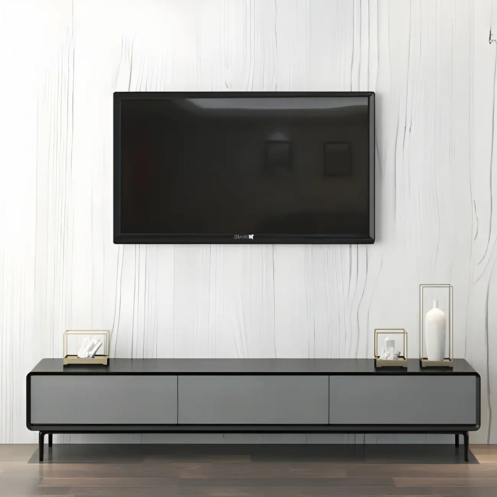 Meuble TV élégant en bois gris à 4 tiroirs, long et avec pieds