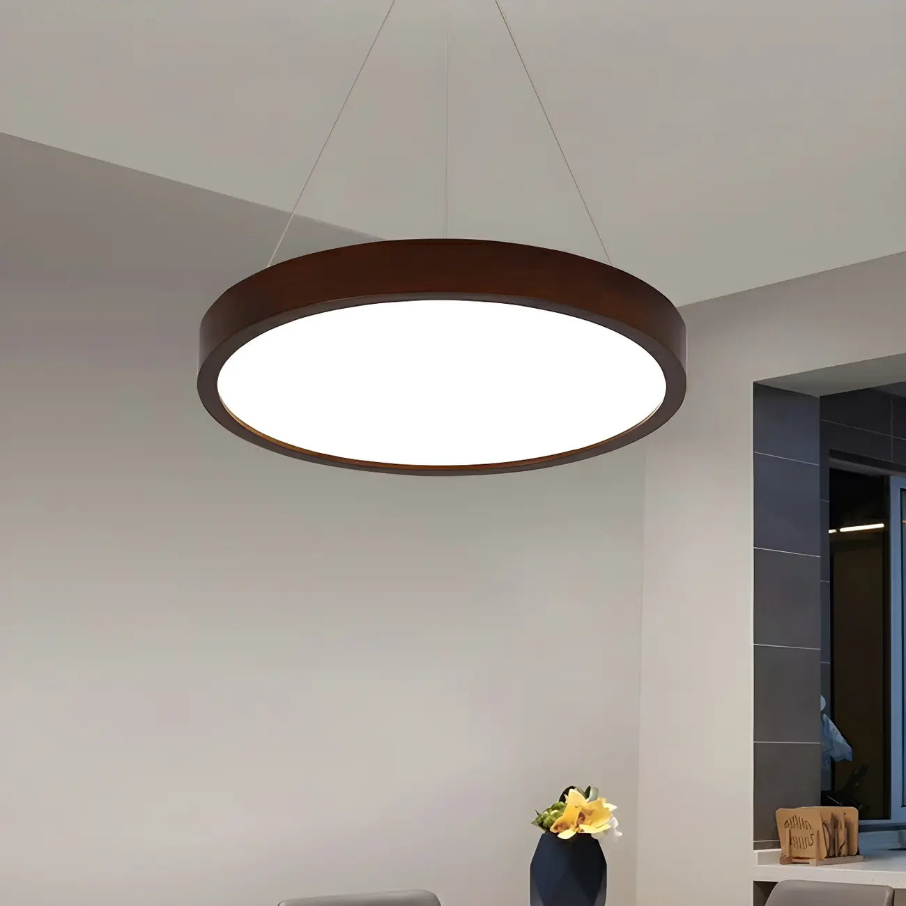 Lustre cylindrique en bois marron à LED moderne à intensité variable