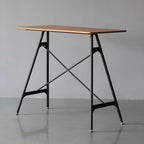 Tables de bar industrielles légères en bois noir et métal imitation bois