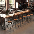 Tables de bar industrielles en pin brun, bois et métal, tréteaux