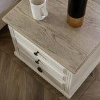 Table de chevet standard à 3 tiroirs en chêne beige