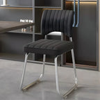Sedia da ufficio moderna in acciaio nero con rivestimento in pelle