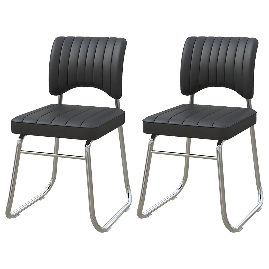 Sedia da ufficio moderna in acciaio nero con rivestimento in pelle