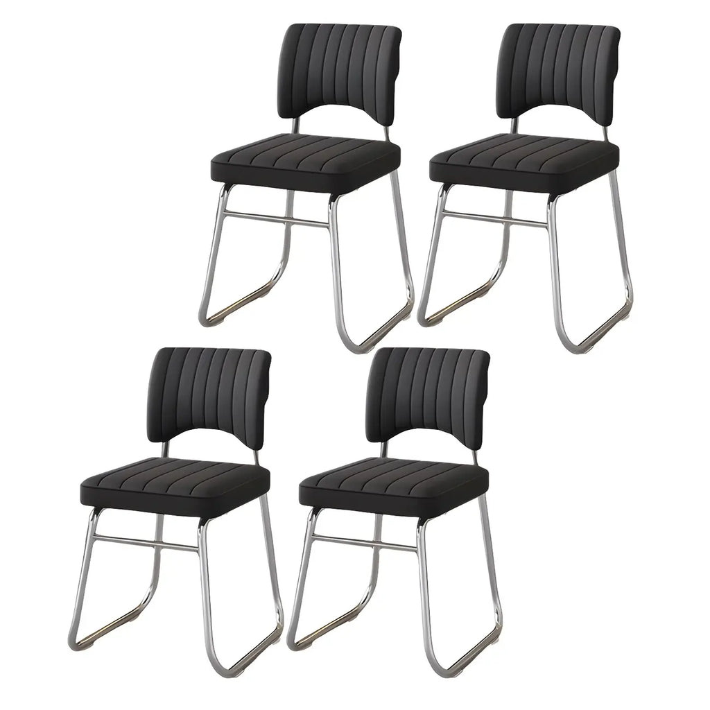 Sedia da ufficio moderna in acciaio nero con rivestimento in pelle