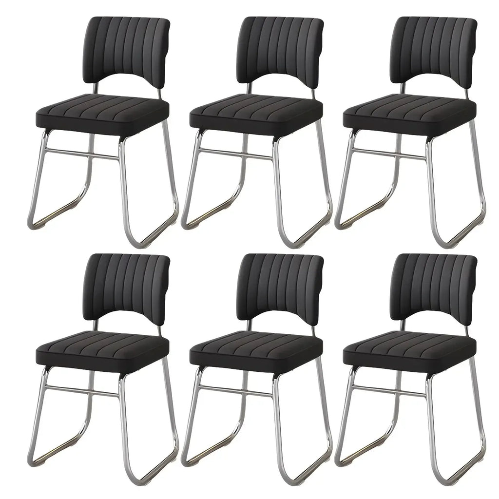 Sedia da ufficio moderna in acciaio nero con rivestimento in pelle