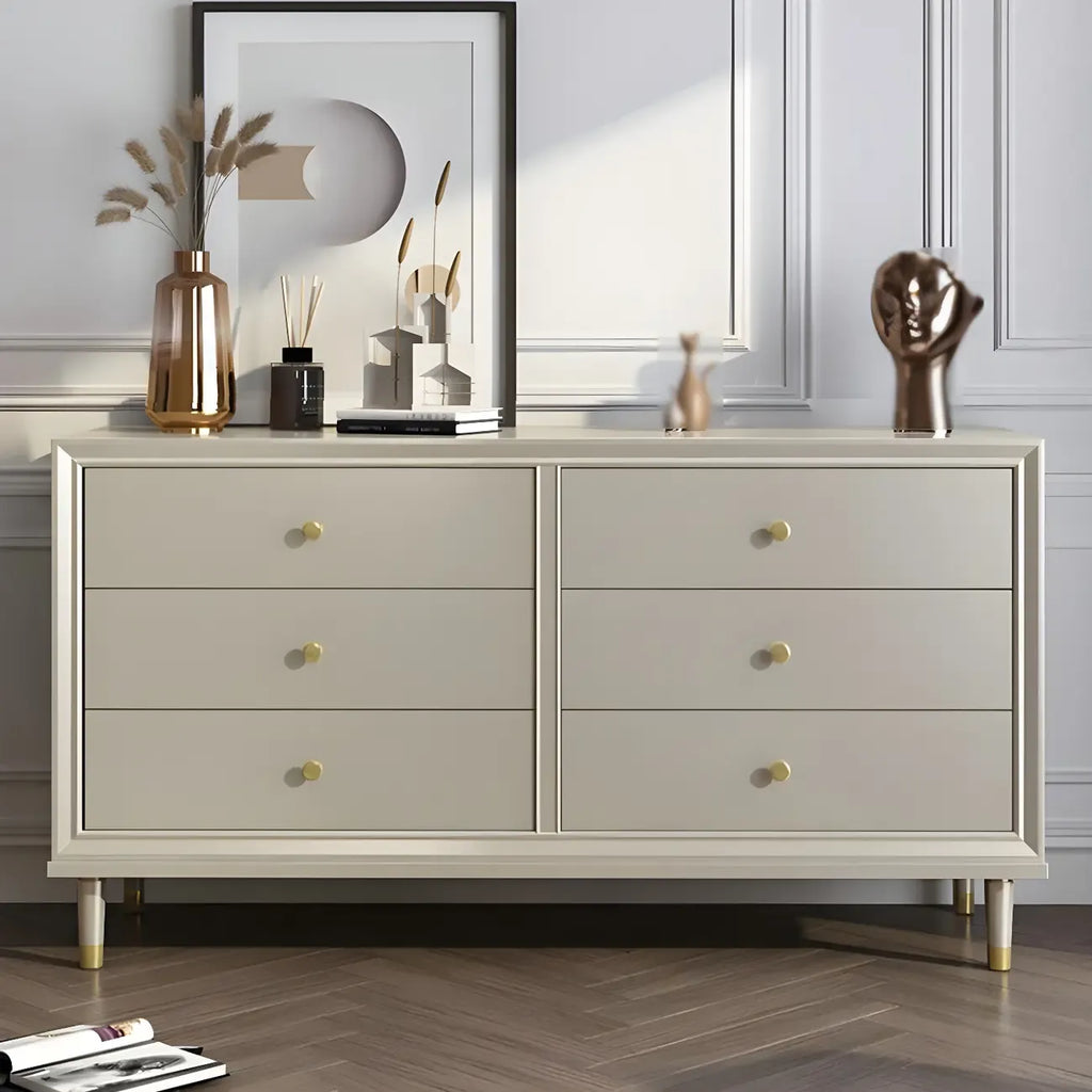 Commodes et chiffonniers élégants en bois blanc cassé avec tiroirs