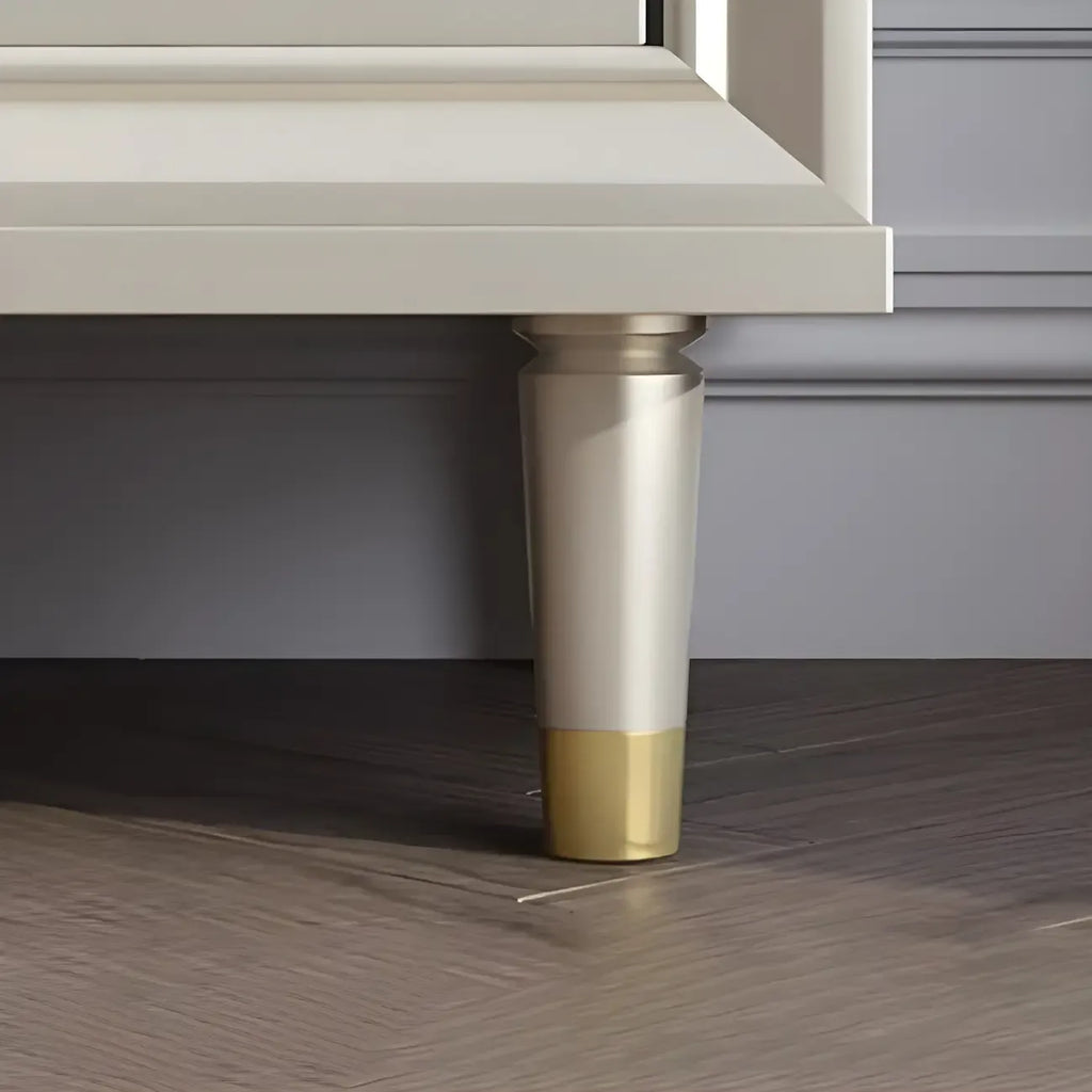 Commodes et chiffonniers élégants en bois blanc cassé avec tiroirs
