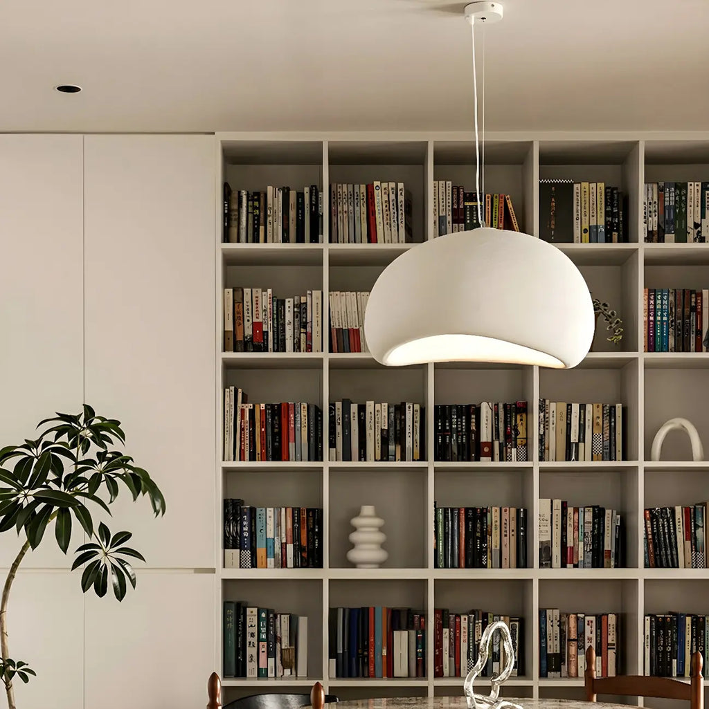 Lampadario a sospensione a cupola in resina bianca stile Art Déco moderno