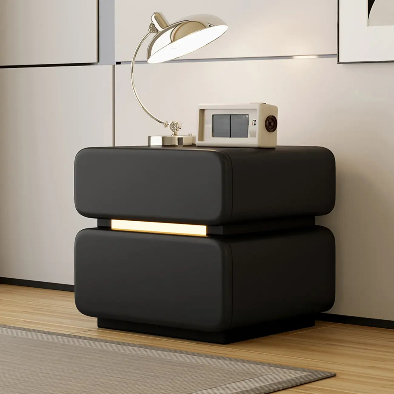Table de chevet moderne avec plateau en cuir noir et 2 tiroirs