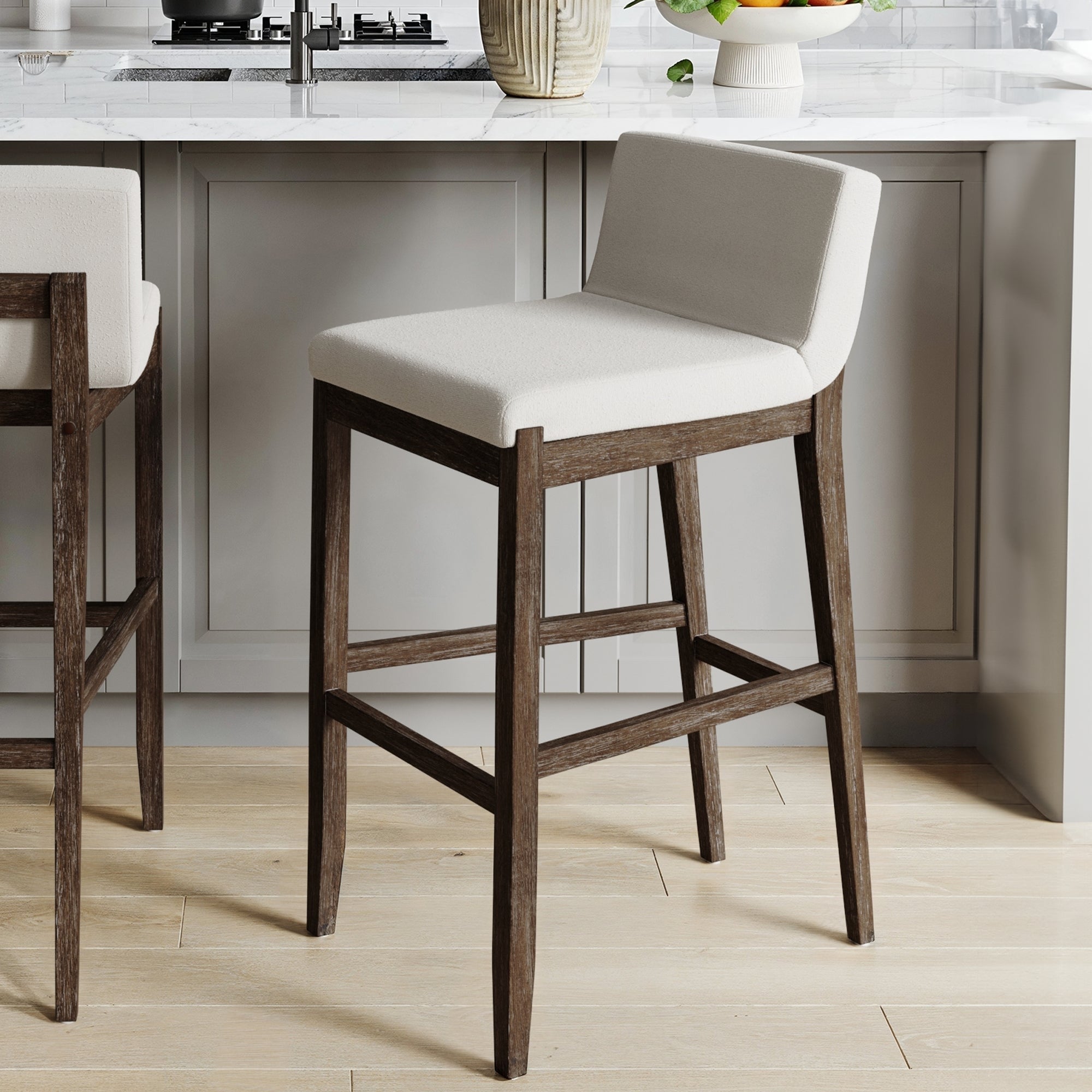Tabouret de bar moderne Gracie, chaise rembourrée en tissu bouclé et pieds en bois brossé