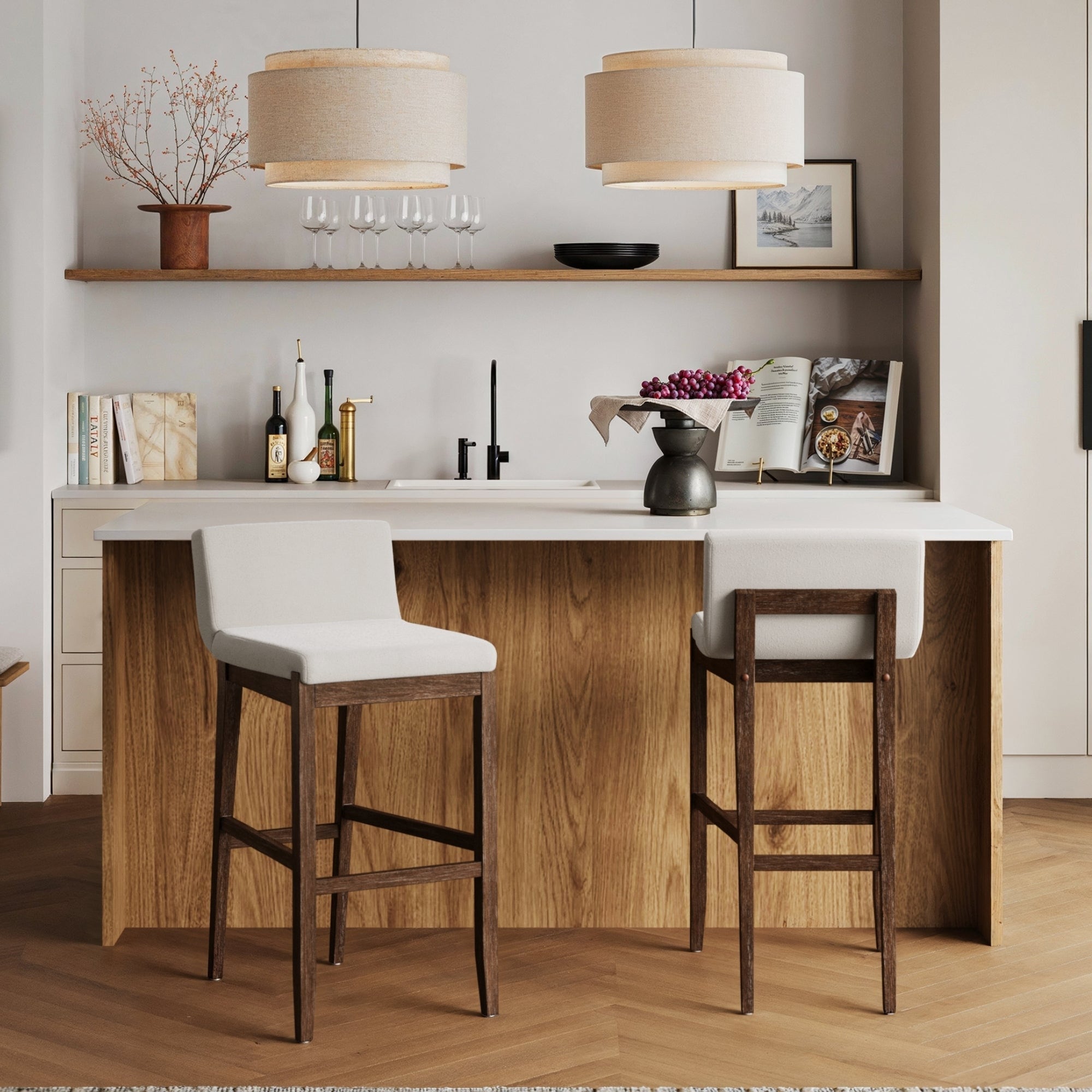 Tabouret de bar moderne Gracie, chaise rembourrée en tissu bouclé et pieds en bois brossé