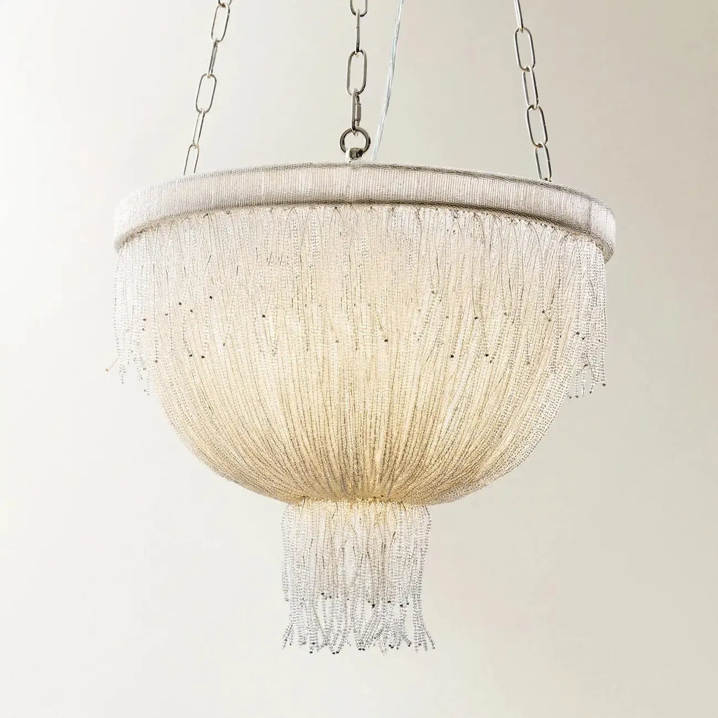 Lustre luxueux et élégant en perles de verre transparent
