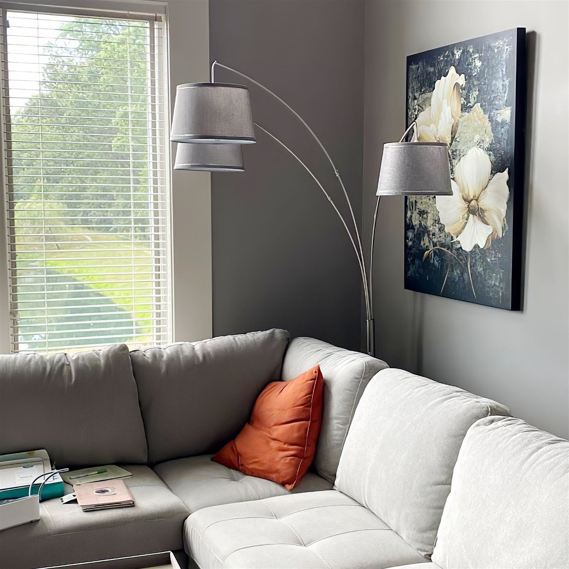Lampadaire arqué moderne Akira 79 à 3 lumières avec interrupteur à 3 positions